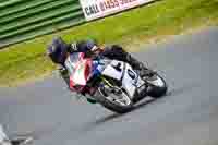 enduro-digital-images;event-digital-images;eventdigitalimages;mallory-park;mallory-park-photographs;mallory-park-trackday;mallory-park-trackday-photographs;no-limits-trackdays;peter-wileman-photography;racing-digital-images;trackday-digital-images;trackday-photos